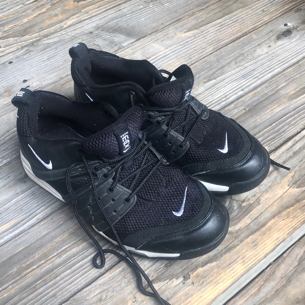 Women’s Nike Sneakers Team Max